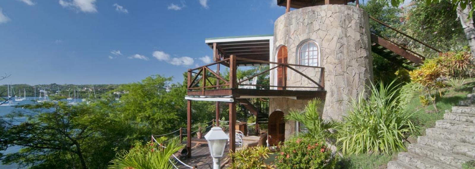 L'Anse aux Epines House 