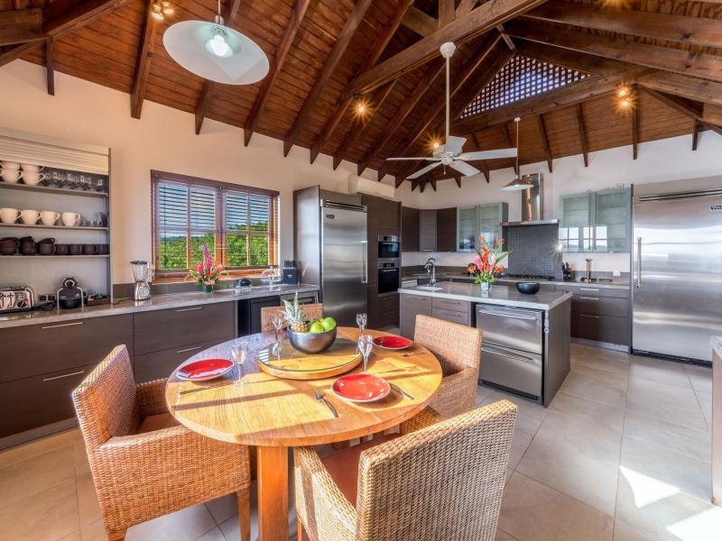 Villa Caribali , St Georges  