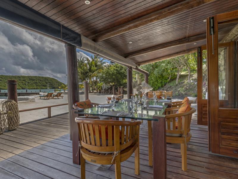 Mount Hartman Estate , L'Ance Aux Epines , Mount Hartman Bay  